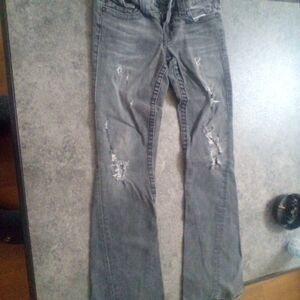 I have three pair of true religion shorts for females size 28 one pair of roc